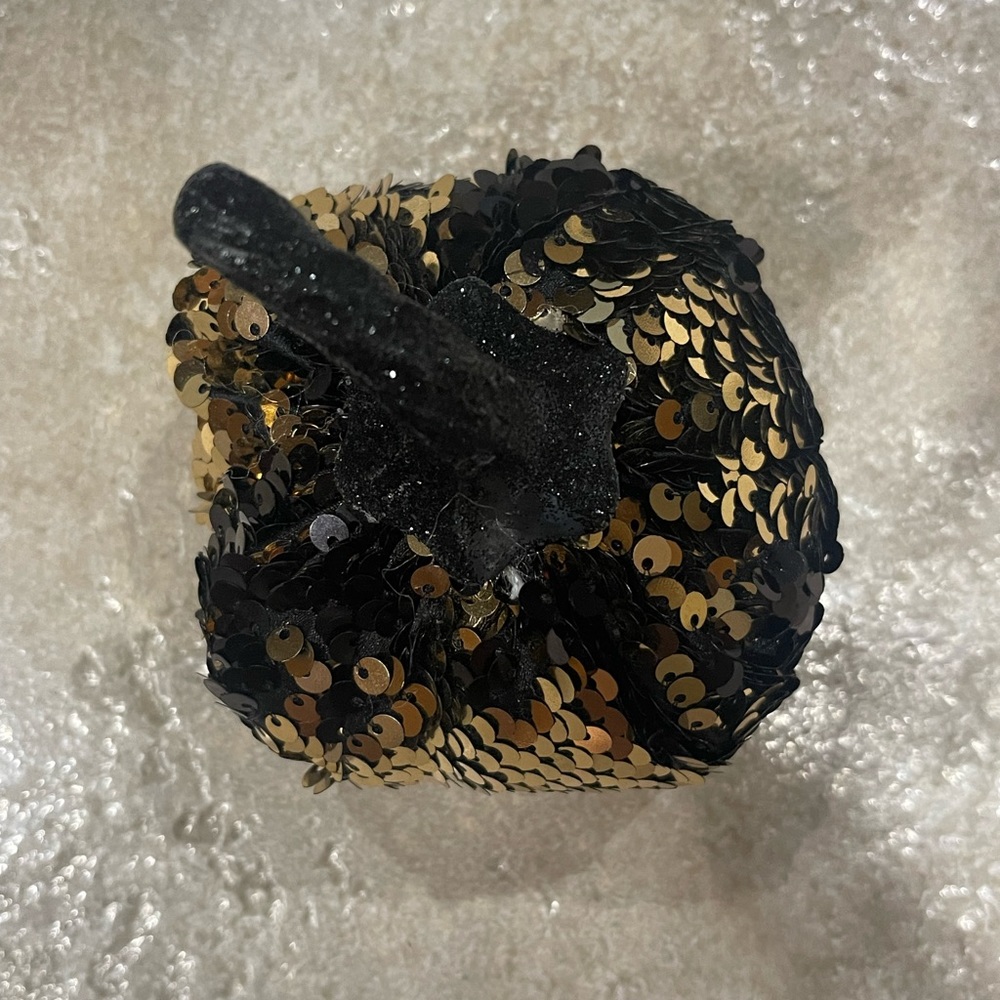 Holiday Sequin Gold n Black NWOT